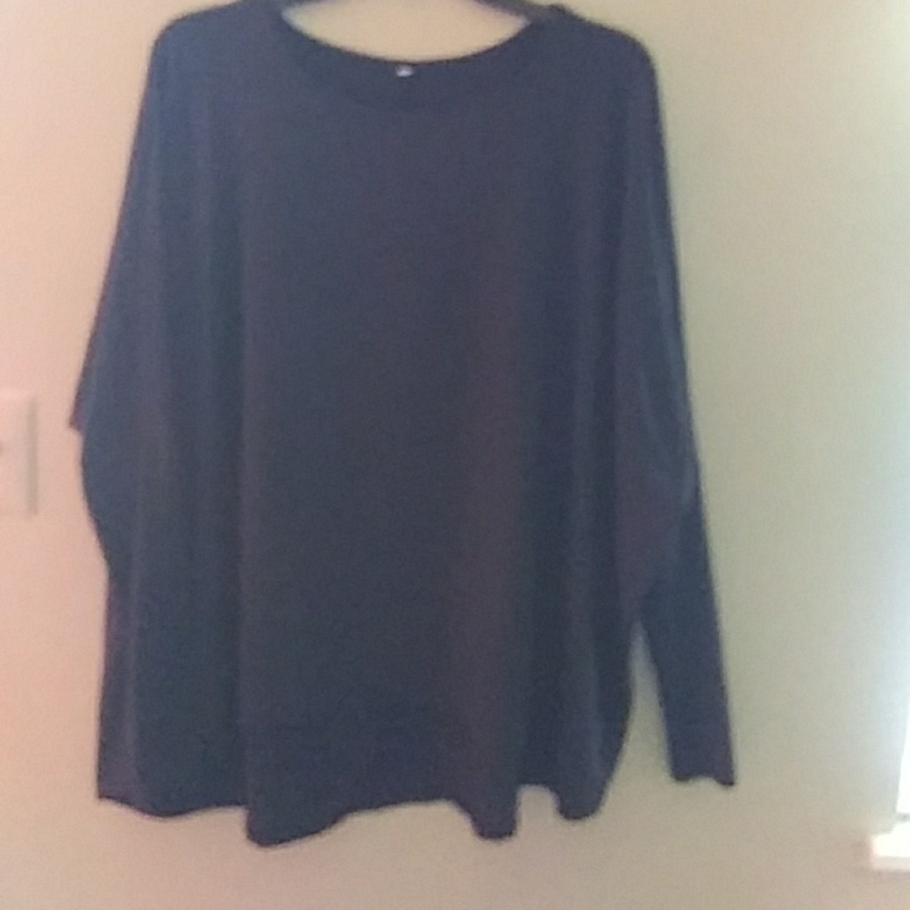 Black poly/spandex blouse by Shein